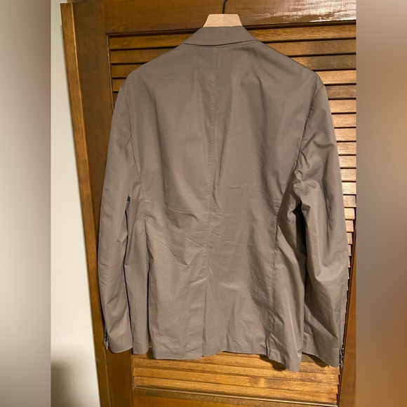 Burberry Brit Blazer, color Gray, 2 Pockets and Two-Button Closure at Front - Picture 3 of 4